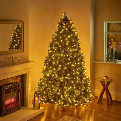 7.5ft Pre Lit Newberry Real Feel Spruce Tree with 750 Warm White LEDs